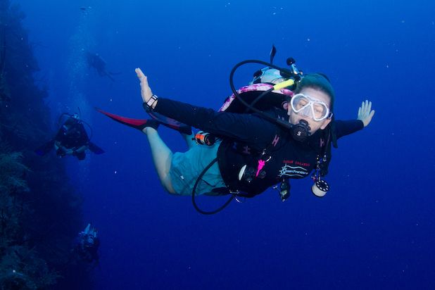 Advanced Open Water Diver Certification Course in the Cayman Islands