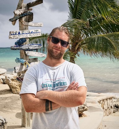 Vincent Wolff - Ocean Frontiers Dive Shop