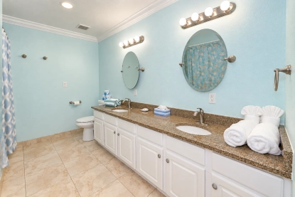 One Bedroom Deluxe Poolside