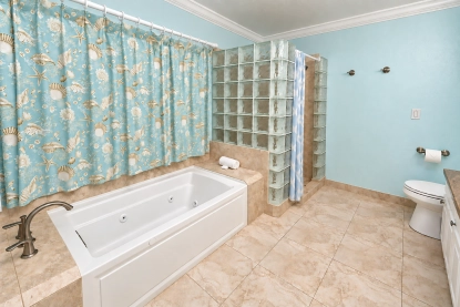 One Bedroom Deluxe Poolside