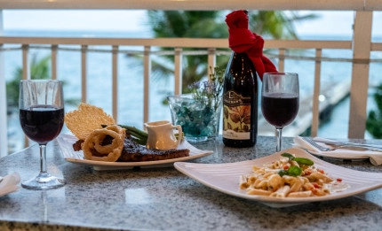 Eagle Rays Bar & Grill Photo Gallery
