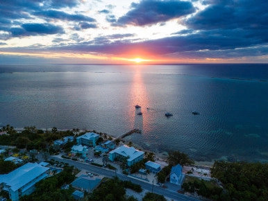 Compass Point Gallery 2