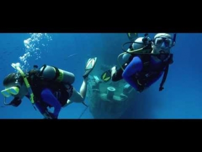 Kittiwake Wreck Dive with Ocean Frontiers Dive Shop in Grand Cayman
